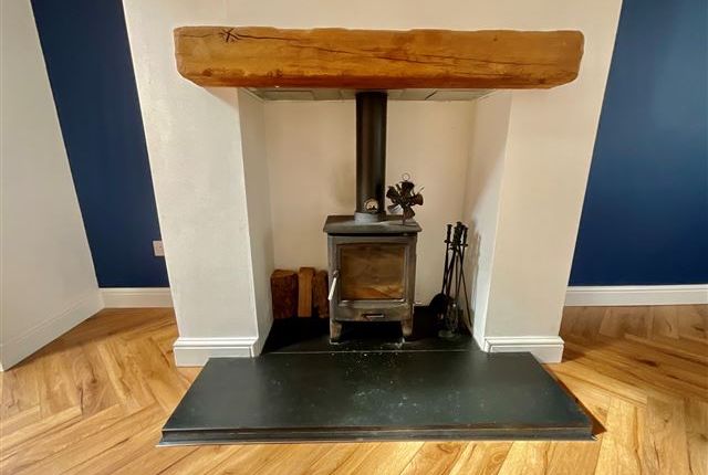 13, Common Road Thorpe Salvin, Worksop photo 4