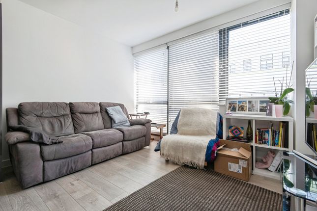 Flat 209s, Six Hills House, West Terrace, Kings Road, Stevenage photo 4