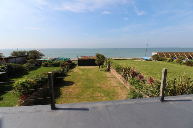 Detached house to rent in Hill Head Road, Hill Head, Fareham