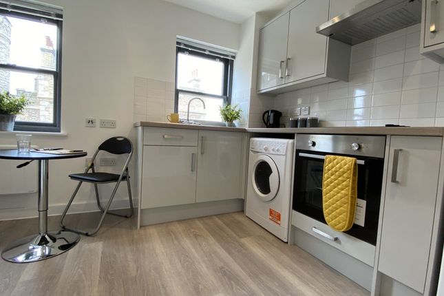 Flat to rent in St. Peters Street, Canterbury