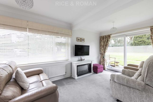 Flat for sale in Queens Drive, Leatherhead