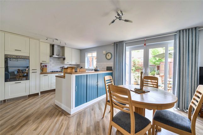 24, Toll House Way, Somerset photo 2