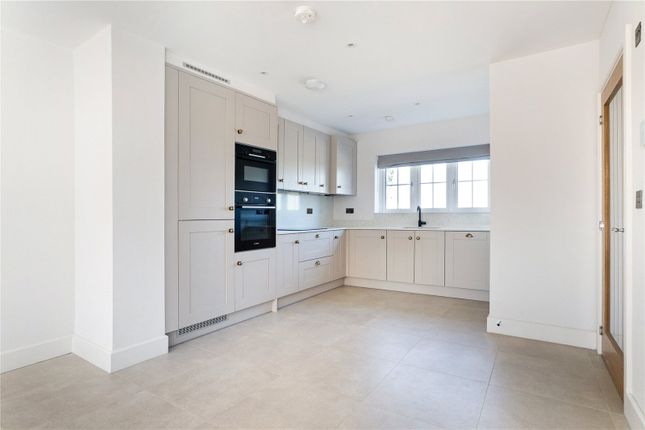 31, Hobart Way, Oxfordshire photo 2