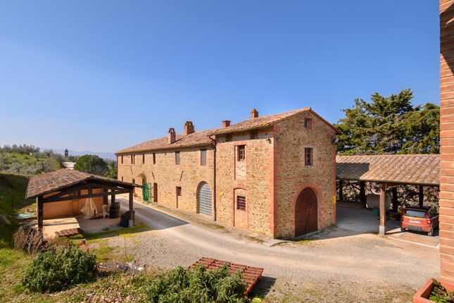 Country house for sale in Paciano, Paciano, Umbria