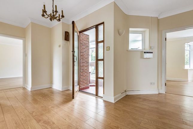 15A, Box Ridge Avenue, Purley photo 4