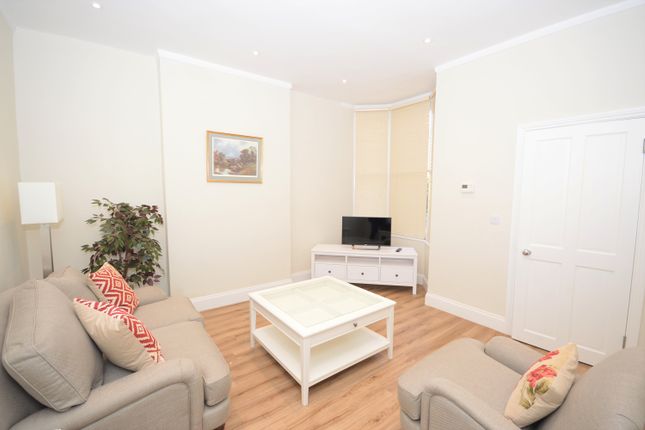Thumbnail Flat to rent in West Parade, Lincoln, Lincoln