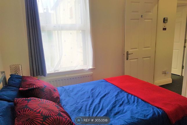Room C  Malvern Rd, Luton photo 4