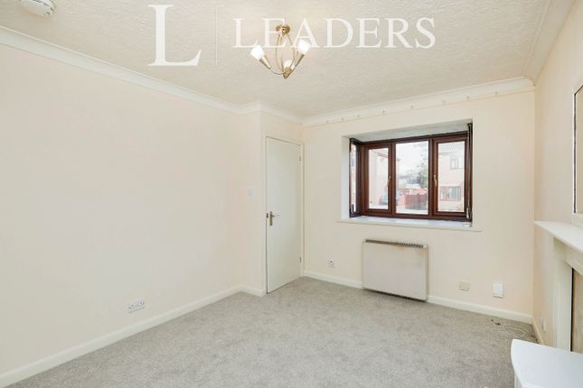 17, Charnwood Close, Swanwick photo 3