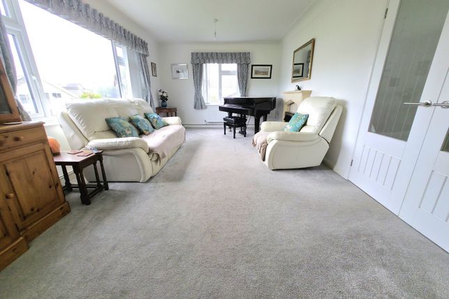 10, The Bryn, Swansea photo 4