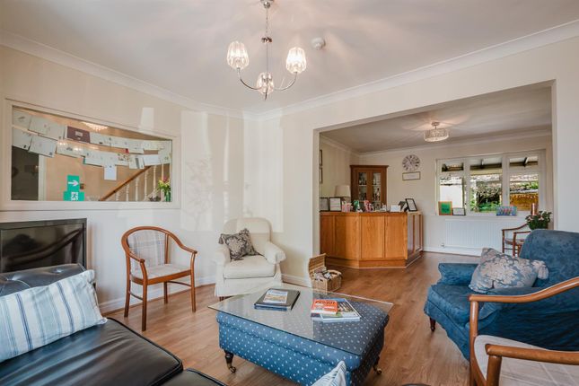 The Hinton, Town Lane, Knutsford photo 4