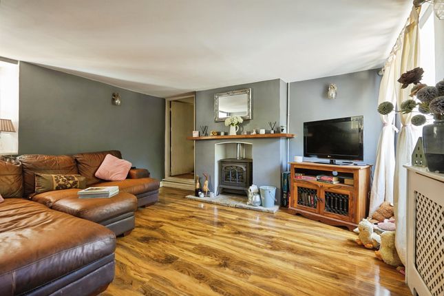10, Tout Hill, Shaftesbury photo 2