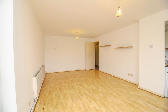 34, Fletchers Mews, Milton Keynes photo 2