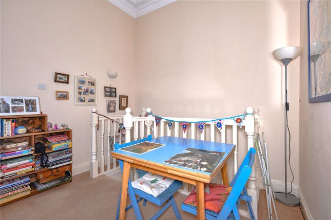 Flat 2  The Old Presbytery, 29A, Jewry Street, Hampshire photo 4