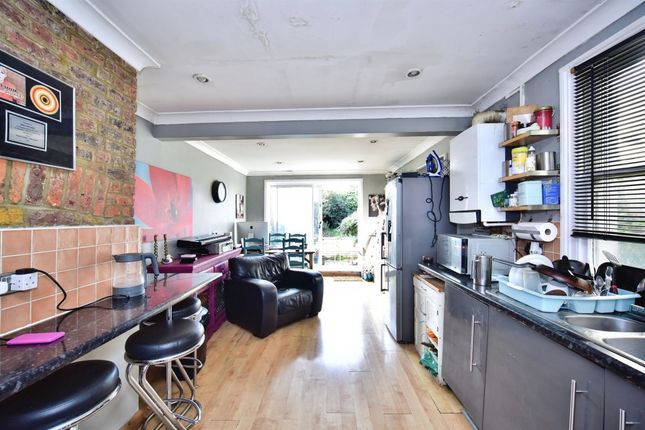 47, Tonbridge Road, Maidstone photo 3