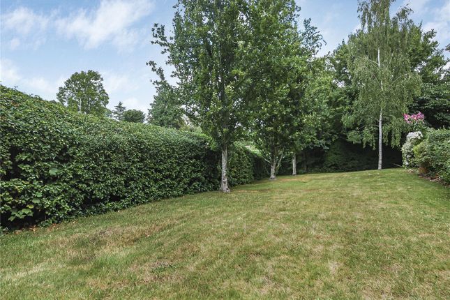14, Hobbs End, Henley-on-Thames photo 3