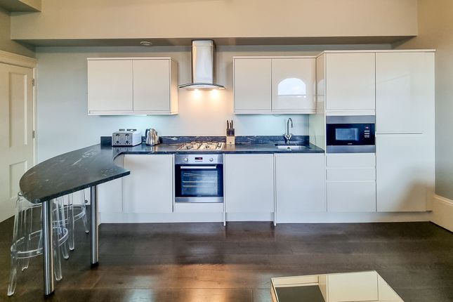 Apt 4, 3a Prospect Crescent, Harrogate photo 3