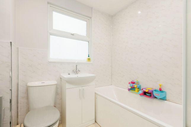 Terraced house for sale in The Glades, Gravesend, Gravesham