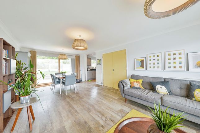 Town house for sale in Nursery Hill, Hitchin