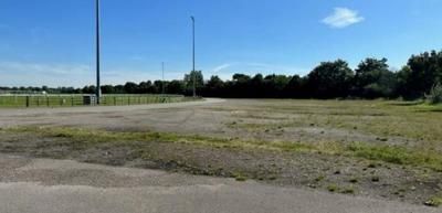 Light industrial to let in Kempton Park Racecourse, Staines Road East, Sunbury-On-Thames, Surrey