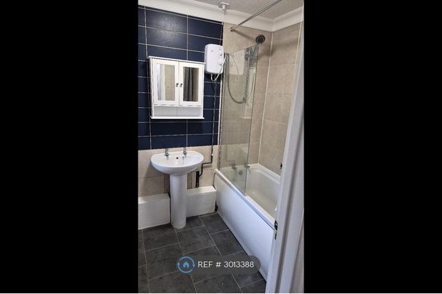 Coldharbour Court, Micheldever Road, Andover photo 4