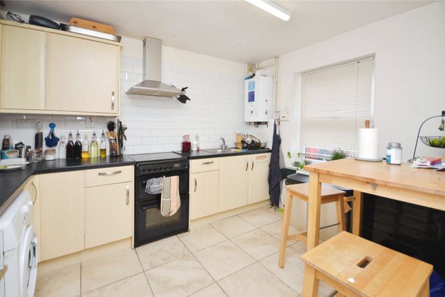 20, Shakespeare Road, Essex photo 5