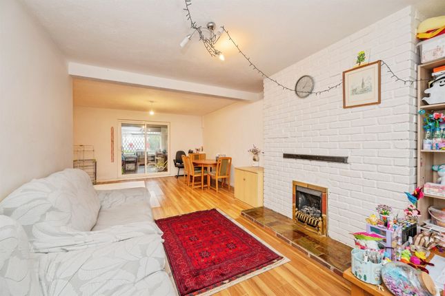 44, Hillcrest Road, Derby photo 2
