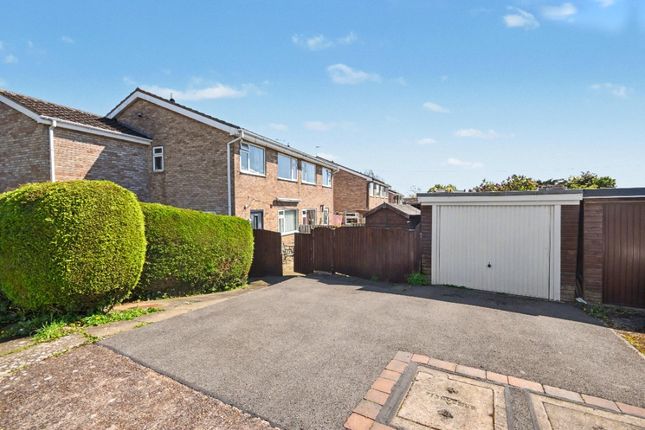 2, Cavewell Close, West Yorkshire photo 2