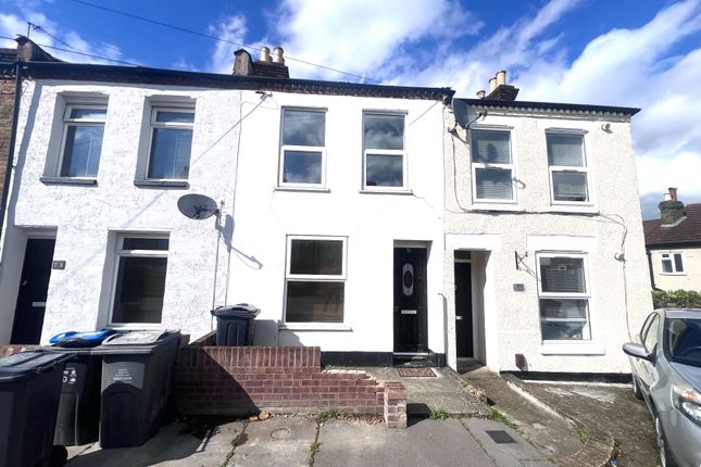 Terraced house to rent in Borough Hill, Croydon, Surrey