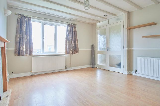 5, Spinney Drive, Nuneaton photo 5