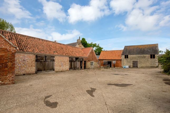 Fedwells Farm,, Fedwells Farm, Kettering photo 4