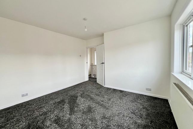 16 Lodge Road, SCUNTHORPE photo 4