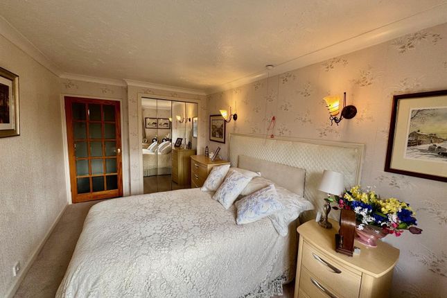 14 Hartford Court, 33, Filey Road, Scarborough photo 3