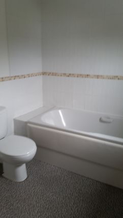 9, Hallowell Gardens, London photo 4