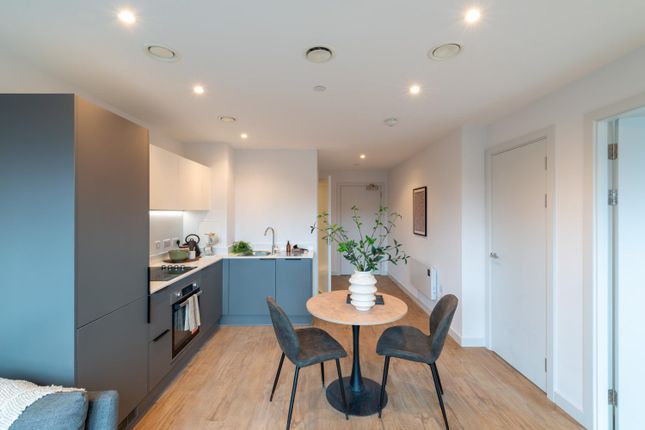 13 Stanley Street, Salford photo 3