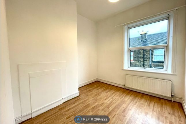 Britannia Road, Morley, Leeds photo 5