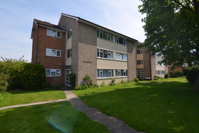 Flat to rent in Lansdown Road, Sidcup