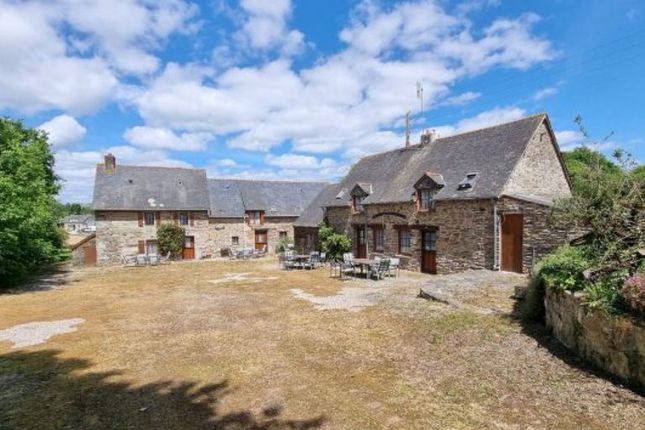 Property for sale in Brittany, Cotes D'armor, Near Mur De Bretagne