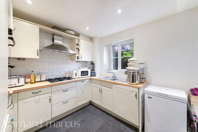 Flat 4, Kinsale Grange, 57, Langley Park Road, Sutton photo 2