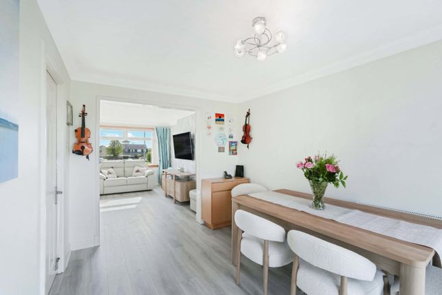 41, Hamilton Crescent, Bishopton photo 4