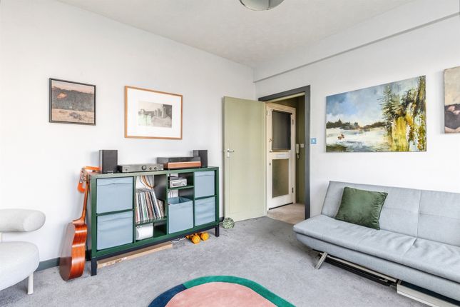 155, Marine Court, St. Leonards-On-Sea photo 4