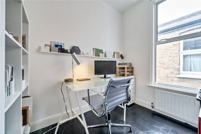 End terrace house for sale in Panmure Road, London