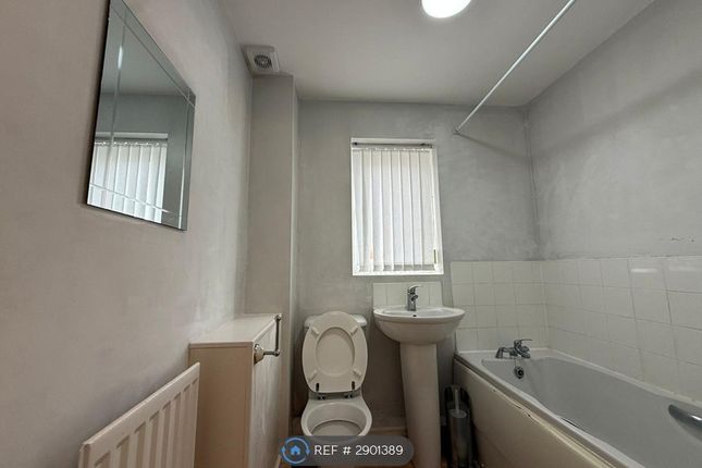 Apartment, The Trinity Bridgeman St, Bolton photo 3