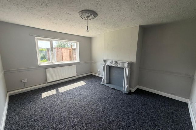 81, Greenland Avenue Maltby, Rotherham photo 2
