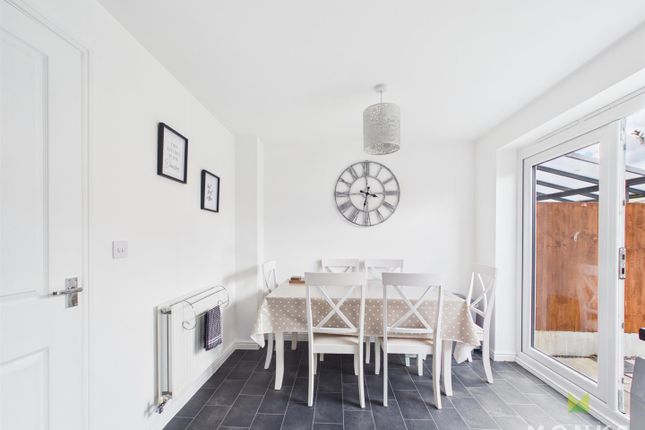 4, Broadhead Drive, Shrewsbury photo 4