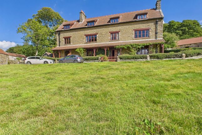 Hempsyke Hall, Littlebeck Lane, Whitby photo 3