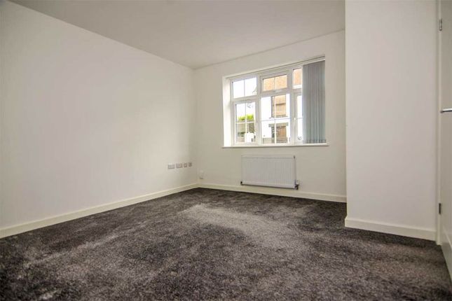 78, Queen Street, Chasetown photo 4