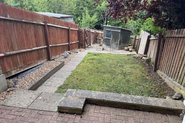 19, Salcey Close, Daventry photo 2