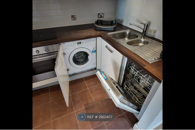10, Regal Court, Birmingham, B15 photo 3