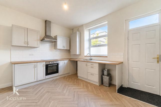 10, Rifle Street, Rossendale photo 3