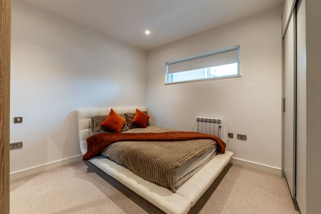 Flat for sale in The Waterside, Pavilion Road, West Bridgford